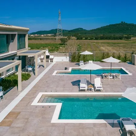 Villa Chrysothemis Pigadhakia